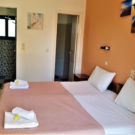 Stars Hotel (Adults Only) آغيوس غيوريوس المظهر الخارجي الصورة