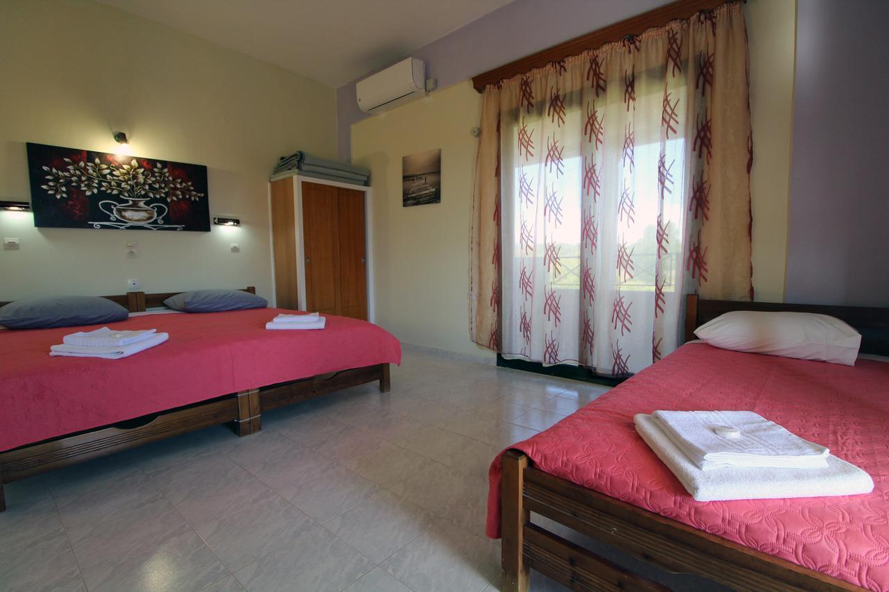 Stars Hotel (Adults Only) آغيوس غيوريوس المظهر الخارجي الصورة