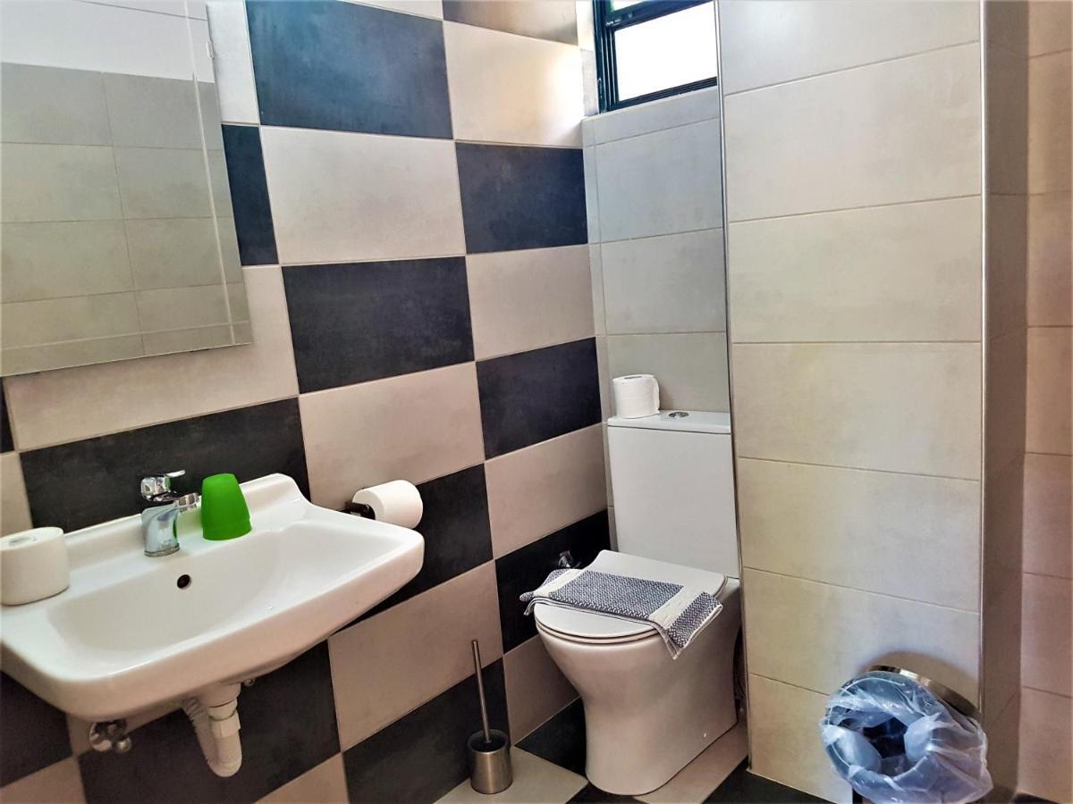 Stars Hotel (Adults Only) آغيوس غيوريوس المظهر الخارجي الصورة